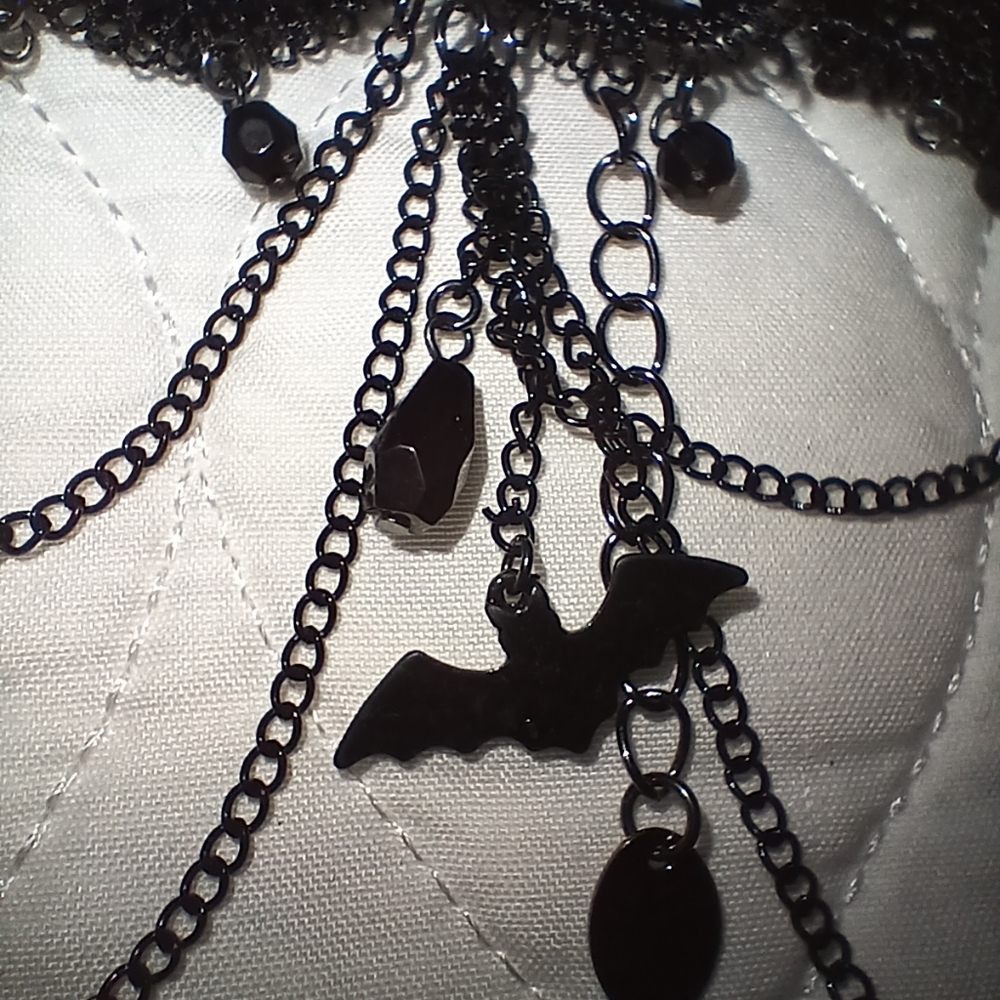 Gothic Black Lace Choker with Red Coffin Pendant - Picture 9 of 11